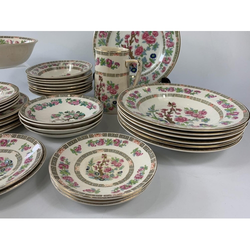 148 - Vintage Arklow Famel Rose pattern dinner set