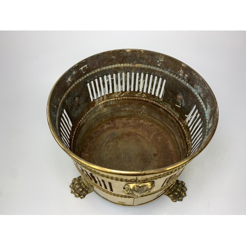 18 - Brass planter in the Regency style, circa 1900.  26cm x 23cm