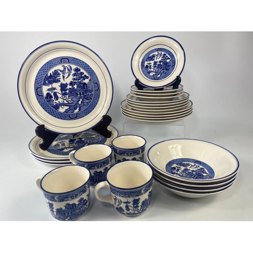 184 - 24pc Arklow Willow Republic of Ireland part dinner set