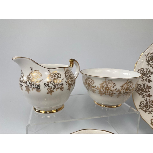 187 - Crown Royal tea set