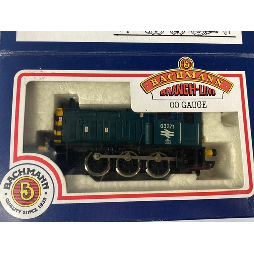 211 - Boxed Bachmann Class 03 Diesel Loco 00 Gauge model