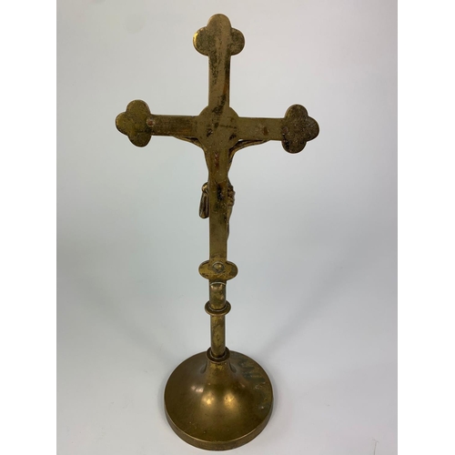 39 - Early 20th century brass crucifix, 32cm