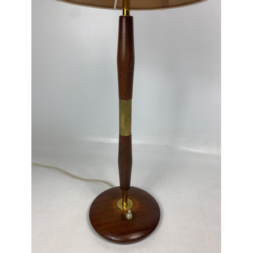 88 - Tall teak mid century table lamp, 107cm