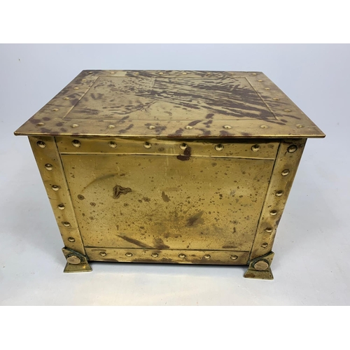 94 - Brass coal box 41x32x31