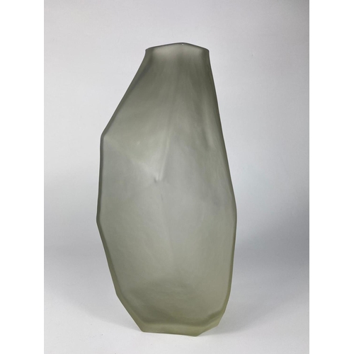 5 - Danish mid century Art Glass vase, 32cm