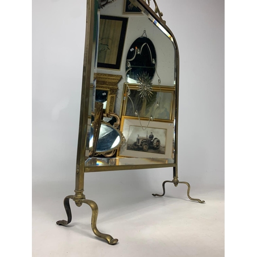 97 - Vintage brass framed fire screen with a bevelled mirror side, 45x75cm