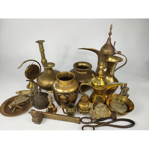 432 - Large quantity of vintage brass ornaments, Indian and British
