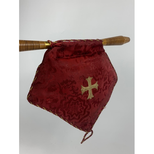 3 - Edwardian church offering pouch, 32cmx21cm