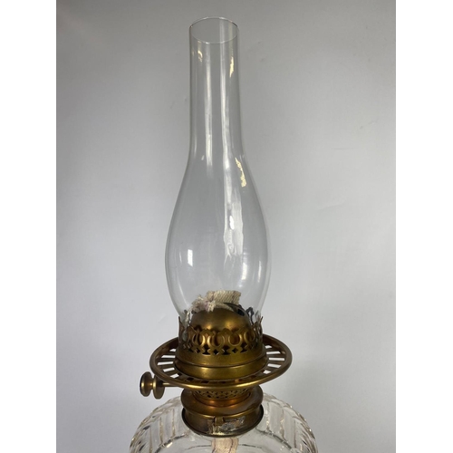 57 - Victorian oil lamp, 61cm