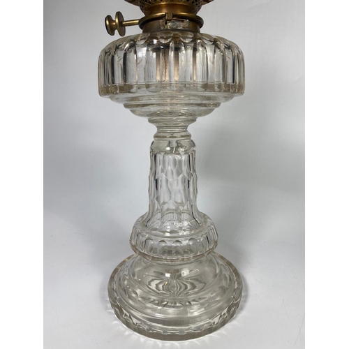 57 - Victorian oil lamp, 61cm