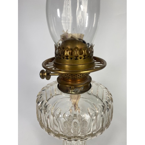 57 - Victorian oil lamp, 61cm
