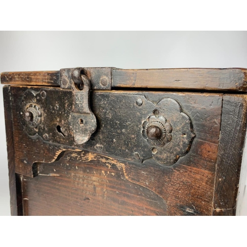9 - 19th century Japanese wooden cash box, 46x28x28cm