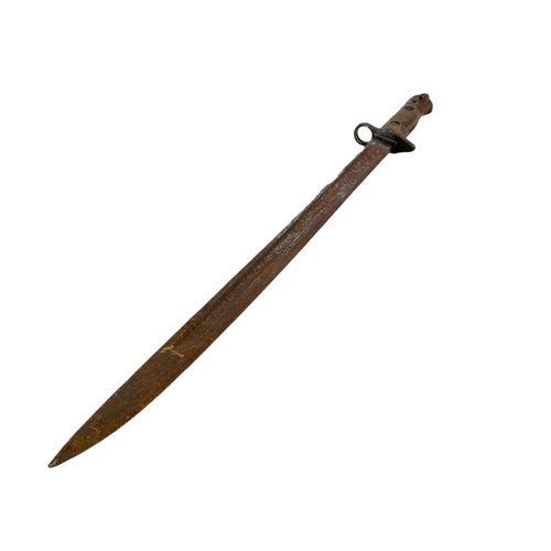 101 - Early 20th century British bayonet. Dated 1907. 54cm