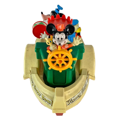 121 - 1986 Walt Disney Show Boat. 30cm