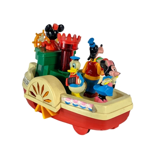 121 - 1986 Walt Disney Show Boat. 30cm