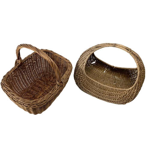 140 - 2 vintage wicker baskets. 37cm