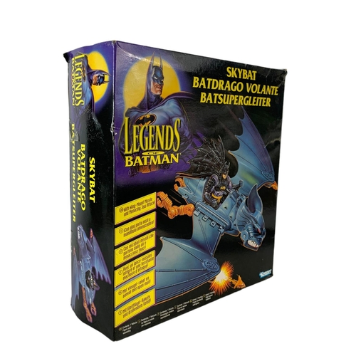 166 - Legends of Batman Skybat in box. Kenner. 15.5/28cm