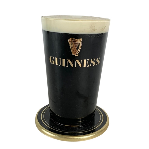 209 - Vintage Guinness font. 14/15cm