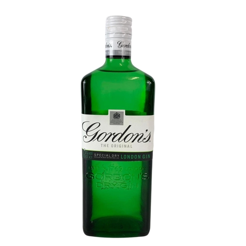 22 - Gordon’s Special Dry London Gin. 70cl.