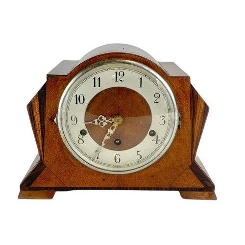 238 - 1930’s mantle clock. 31/14/23cm.