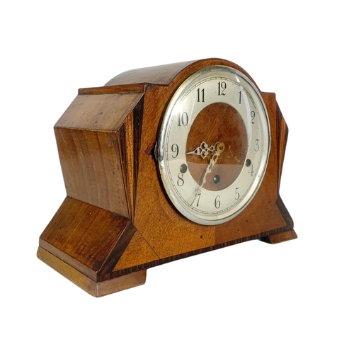 238 - 1930’s mantle clock. 31/14/23cm.