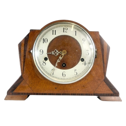 238 - 1930’s mantle clock. 31/14/23cm.