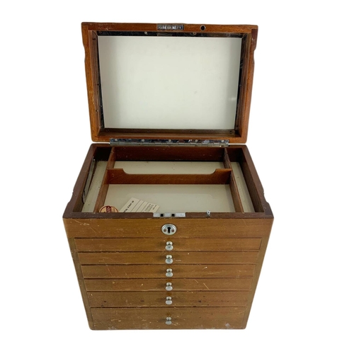 241 - 1930’s dentists cabinet. 33/23/37.5cm.