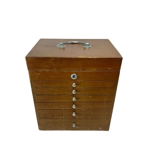 241 - 1930’s dentists cabinet. 33/23/37.5cm.