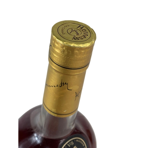 34 - Hennessy Very Special Cognac. 70cl.