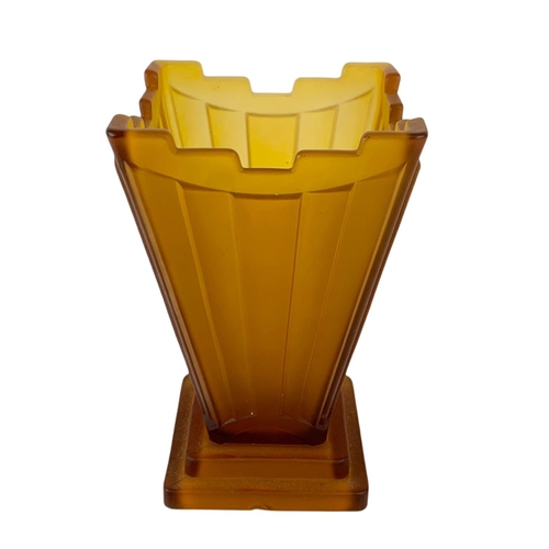 399 - Vintage Amber Glass Art Deco style vase. 20cm