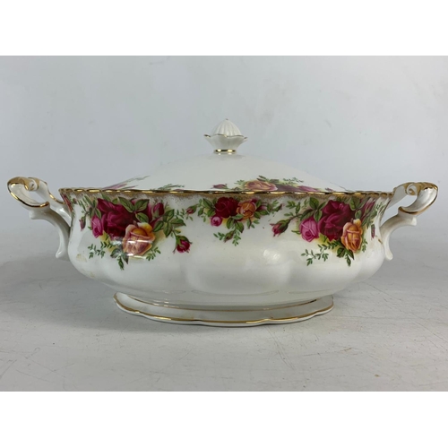 421 - 2 Royal Albert Old Country Roses dinner tureens. 28.5cm