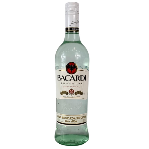 45 - Bacardi Superior. 70cl.