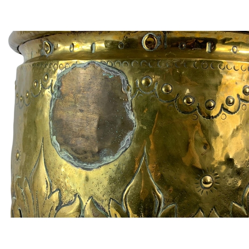 59 - Late Victorian brass coal bin. 42/33.5cm