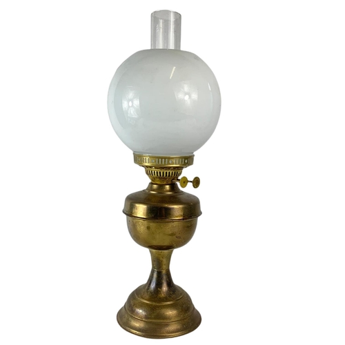 65 - Vintage brass oil lamp. 52cm