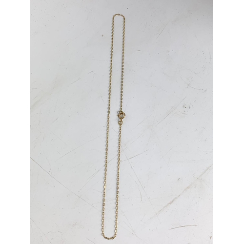 659 - 9ct gold necklace.