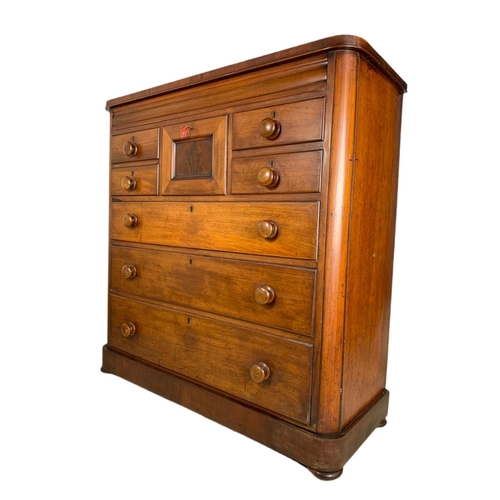 838 - Large Victorian mahogany chest of drawers. 124/48/125cm