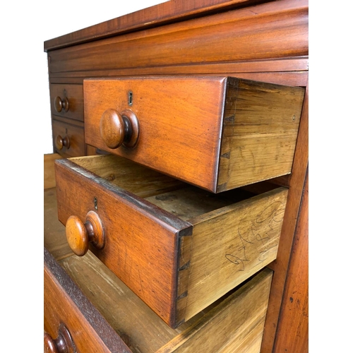 838 - Large Victorian mahogany chest of drawers. 124/48/125cm