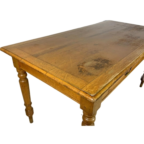 850 - Victorian farmhouse 2 drawer kitchen table. 153/74/76cm