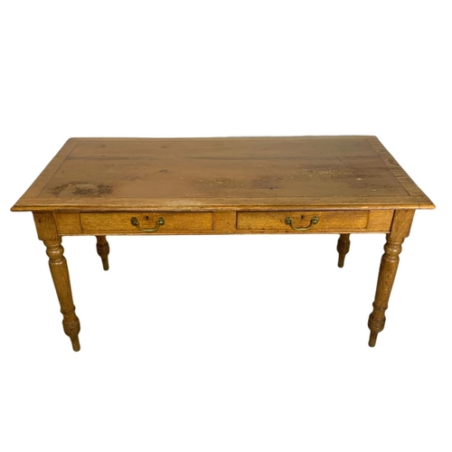 850 - Victorian farmhouse 2 drawer kitchen table. 153/74/76cm