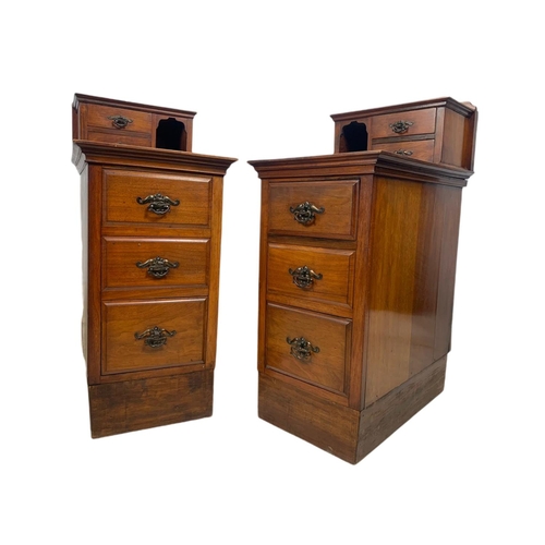 859 - Pair of Edwardian walnut gallery back bedside drawers. 37/60/89cm.