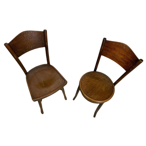 866 - 2 early 20th century bentwood chairs