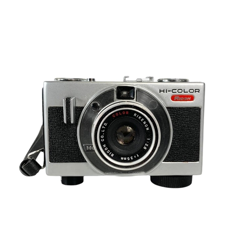 87 - Vintage Hi-Color Ricoh camera