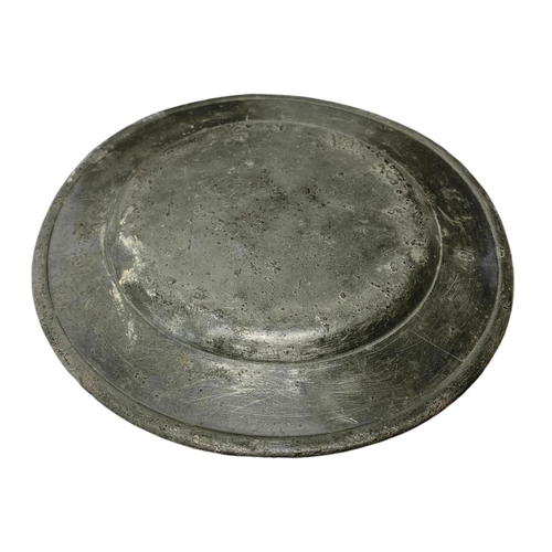 95 - Lot of old kitchenware. Including a pair of 19th century pewter plates, early 20th century mincer, a... 