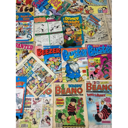 300 - Large quantity of vintage annuals, comics etc. Including Beano, Dandy, Beezer and Topper, Mandy, Sco... 