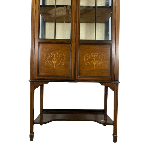 874 - Edwardian inlaid display cabinet. 75/33.176.5cm