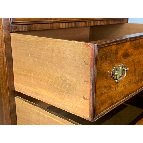 900 - Large early 19th century mahogany chest of drawers. 79/58/117.5cm