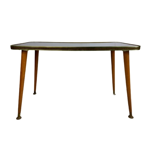 943 - 1960’s mid century coffee table. 61/40/41cm