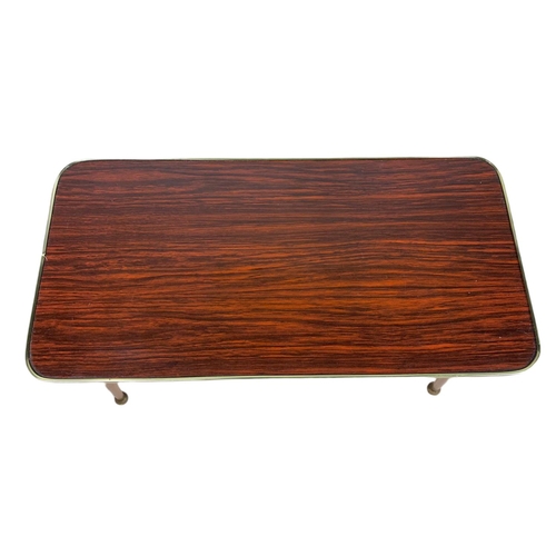 943 - 1960’s mid century coffee table. 61/40/41cm