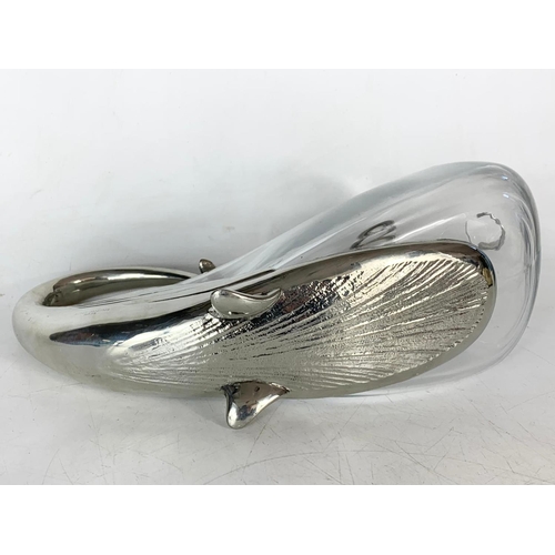 570 - Royal Selangor Pewter Vinifera Whale Decanter. 31/17cm