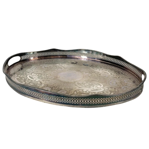 571 - 3 silver plated trays. Largest 51/36cm